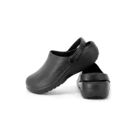 CHEF’S NON-SLIP CLOG munkacipő